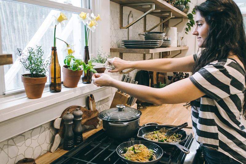 Basilikum zum Kochen verwenden