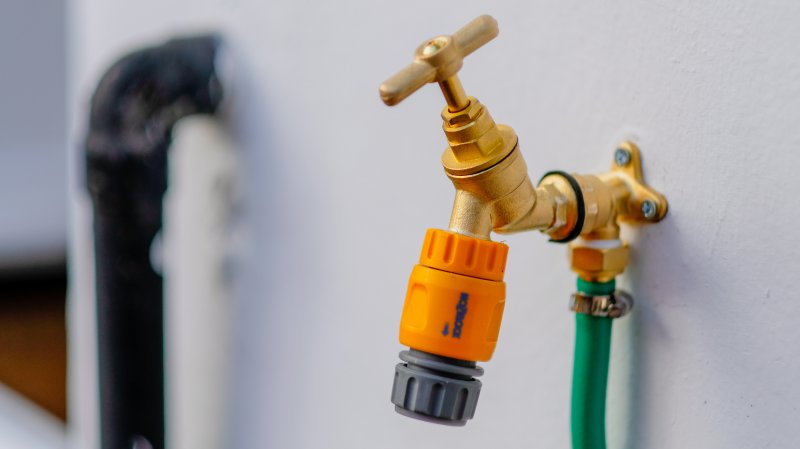 Wasserhahn für Schlauchtrommel