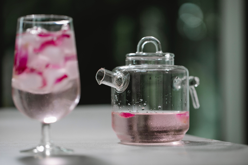 Rosensirup Getränk Rezept